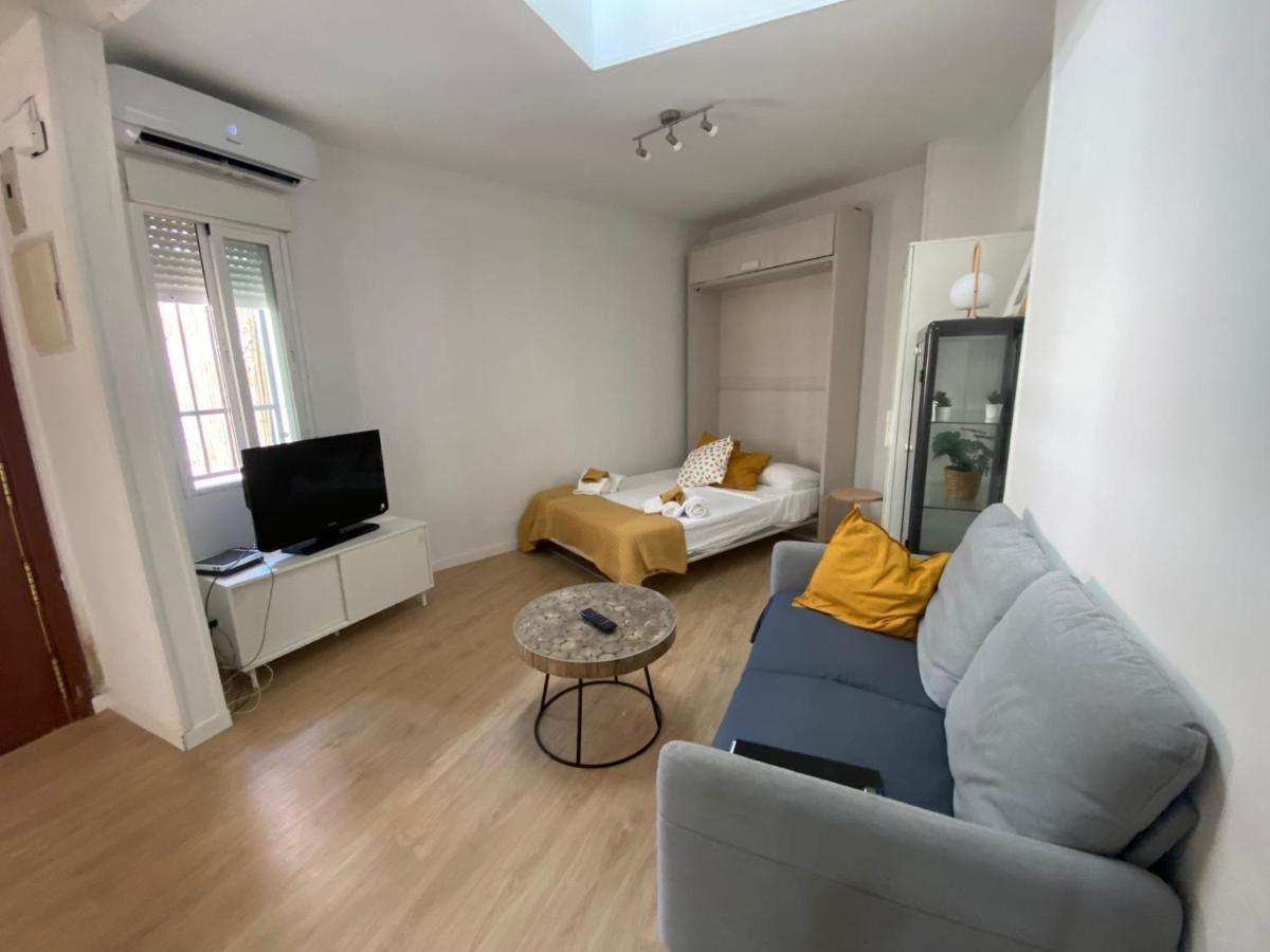 Bonito Estudio Con Terraza Madrid Kültér fotó