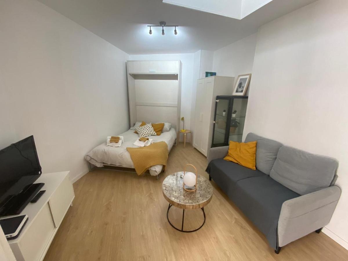 Bonito Estudio Con Terraza Madrid Kültér fotó