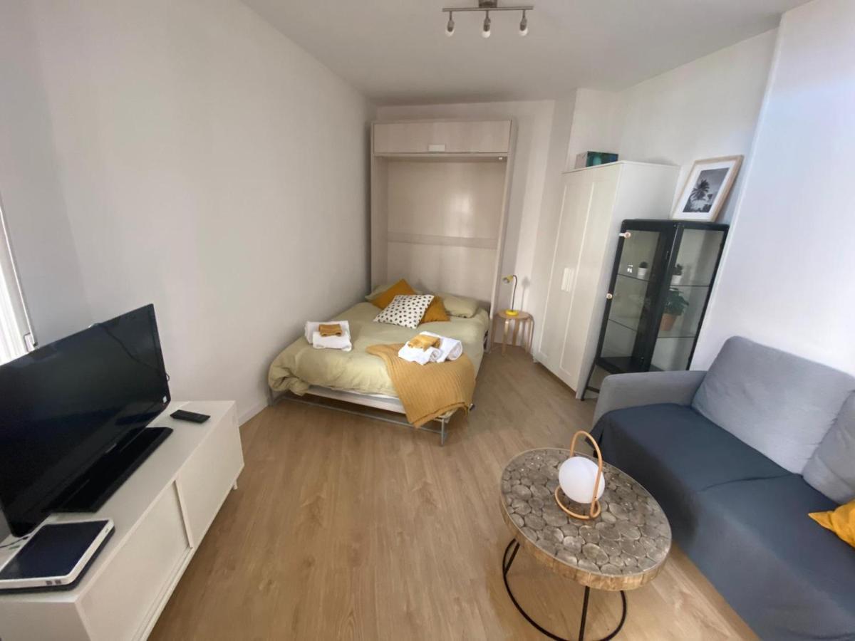 Bonito Estudio Con Terraza Madrid Kültér fotó