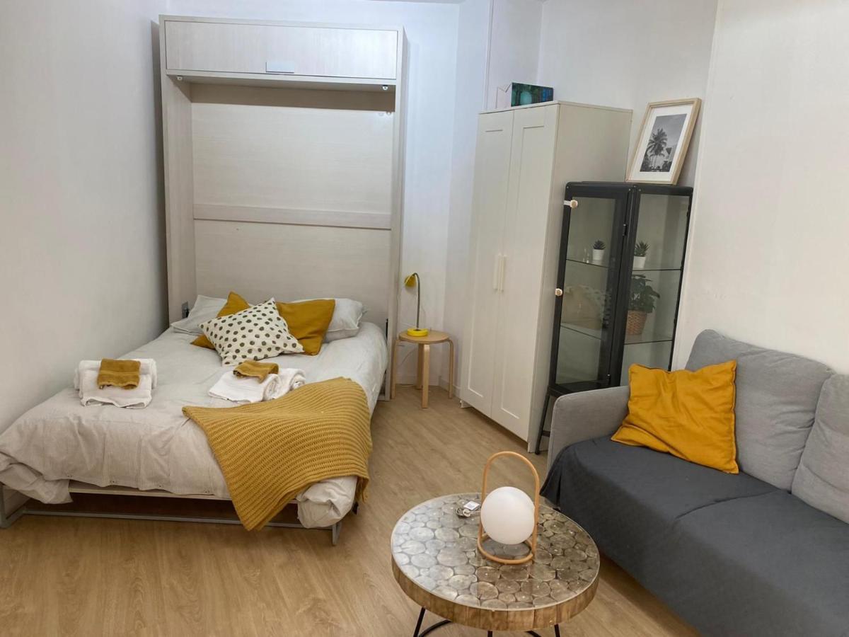 Bonito Estudio Con Terraza Madrid Kültér fotó